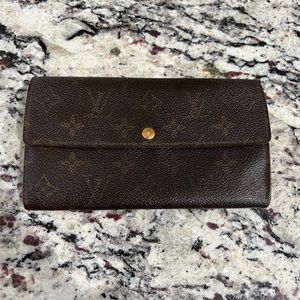 LV wallet